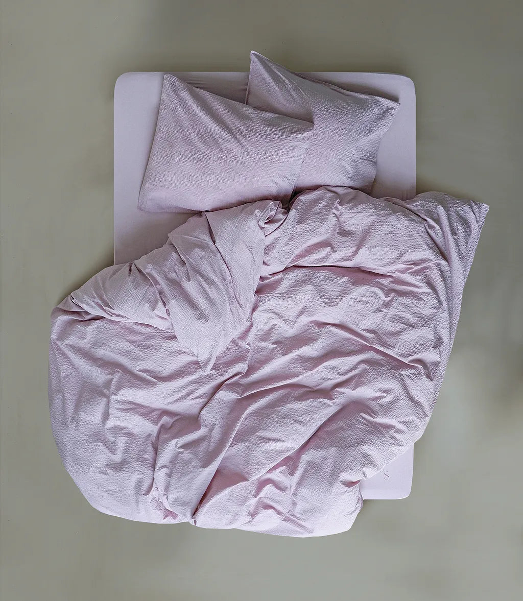 Crisp Sheets Kreppsengesett 140x200cm/50x70cm Cherry Blossom