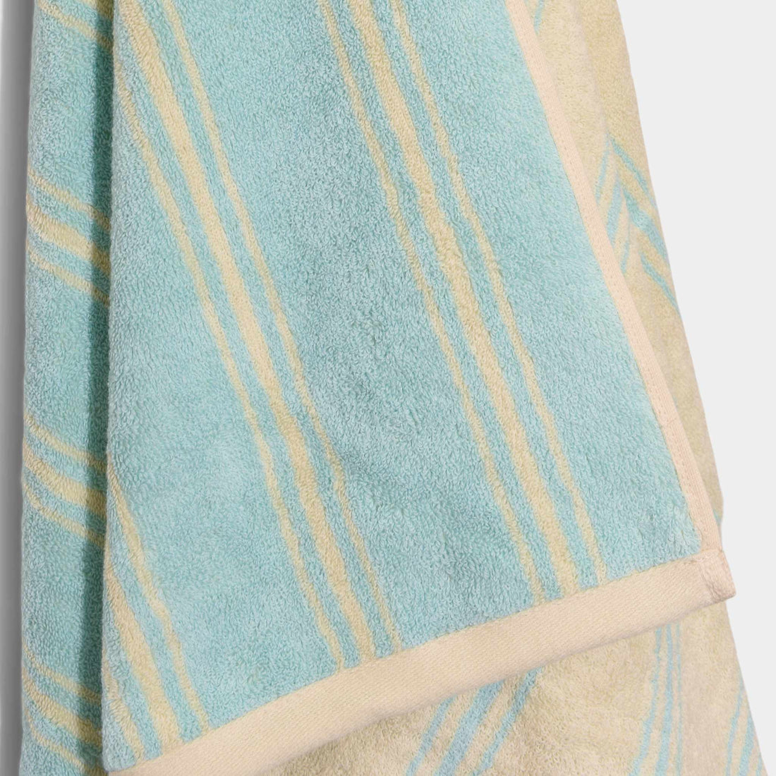 Homehagen - Retro stripe håndkle Pale blue